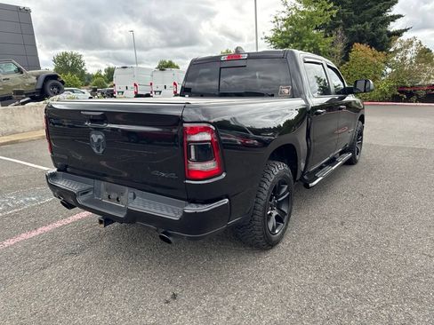 Used 2024 RAM 1500 Big Horn AWD/4WD image 9