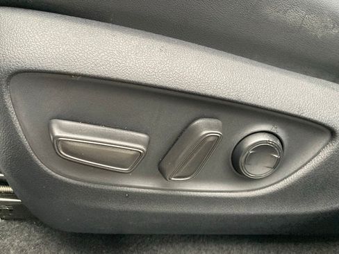 Used 2025 Toyota RAV4 XLE Premium FWD image 13