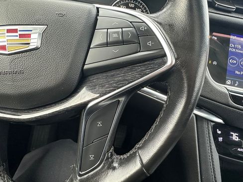 Used 2023 Cadillac XT5 Premium Luxury image 21