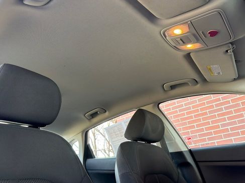 Used 2020 Kia Optima LX image 16