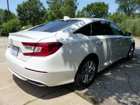 Used 2020 Honda Accord LX image 11