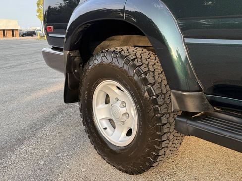 Used 1994 Toyota Land Cruiser AWD/4WD image 12