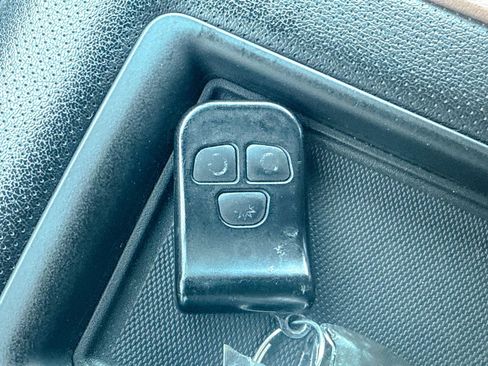 Certified 2019 Chevrolet Silverado 1500 High Country w/ Technology Package AWD/4WD image 44