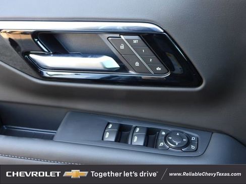 New 2026 Chevrolet Suburban LT w/ Comfort Package image 22