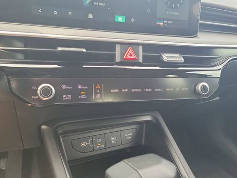 New 2026 Kia K5 LXS FWD image 20