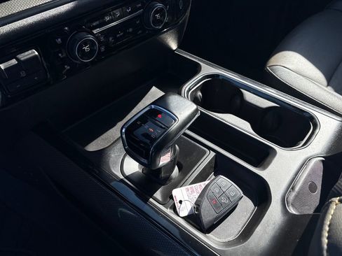 Used 2023 Chevrolet Silverado 1500 ZR2 w/ Technology Package image 26