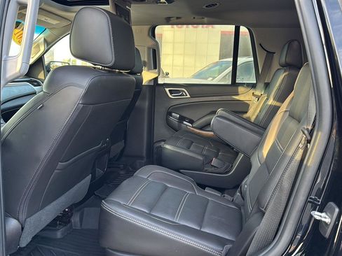 Used 2019 GMC Yukon Denali w/ Denali Ultimate Package image 9
