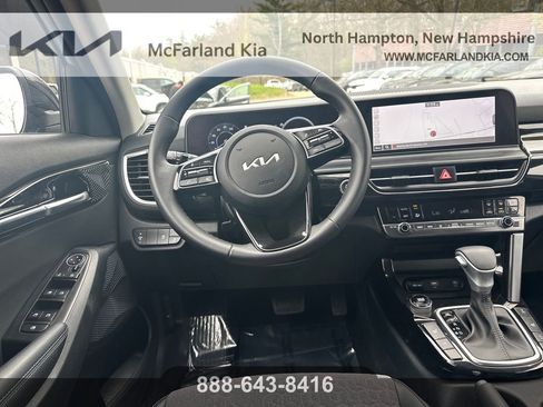 Used 2024 Kia Seltos S AWD/4WD image 14