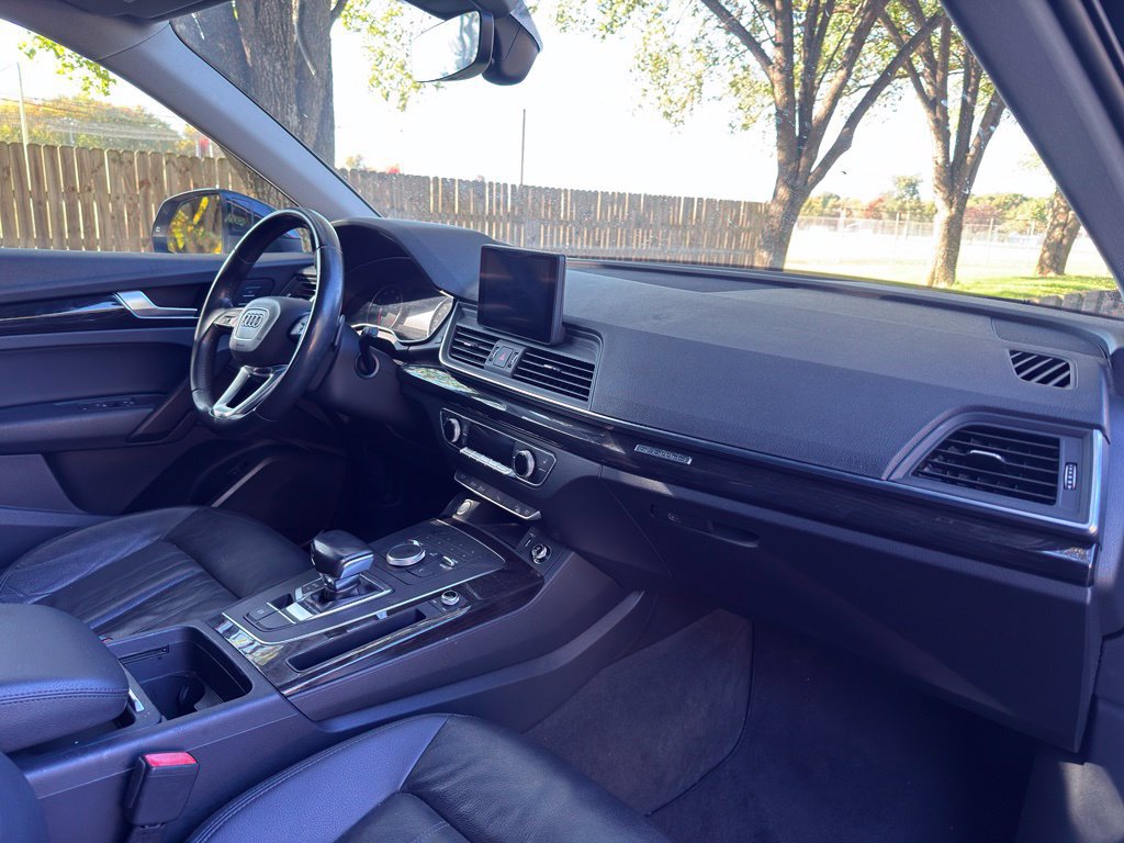 Used 2018 Audi Q5 2.0T Premium Plus w/ Premium Plus Package AWD/4WD image 36