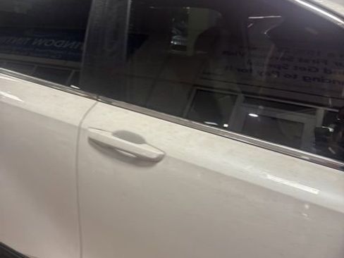 Used 2021 Honda CR-V EX-L image 13