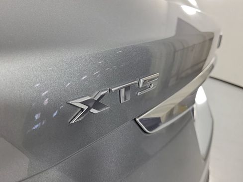 Certified 2023 Cadillac XT5 Luxury FWD image 7
