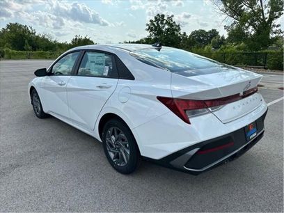 New 2025 Hyundai Elantra Blue