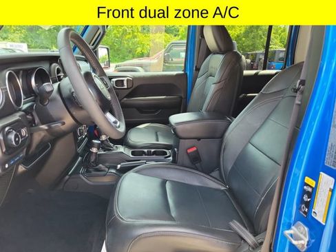 Used 2023 Jeep Wrangler Unlimited Sahara w/ Dual Top Group AWD/4WD image 14