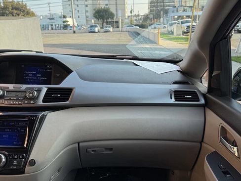 Used 2016 Honda Odyssey Touring image 15