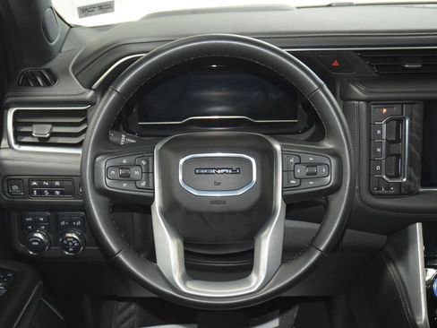 Used 2024 GMC Sierra 1500 Denali w/ Denali Reserve Package AWD/4WD image 38