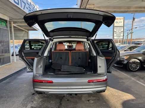 Used 2018 Audi Q7 3.0T Prestige image 12
