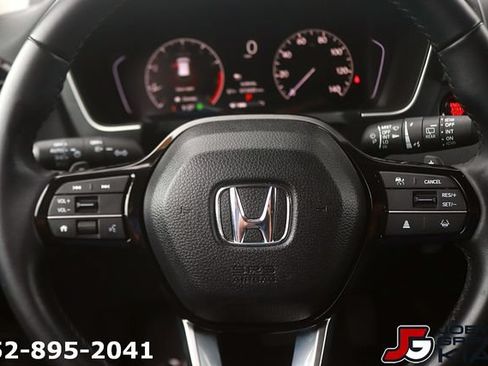 Used 2025 Honda Pilot EX-L image 19