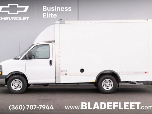 New 2024 Chevrolet Express 3500 w/ Power Convenience Package image 4