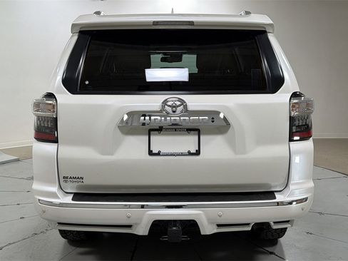 Used 2022 Toyota 4Runner Limited image 4