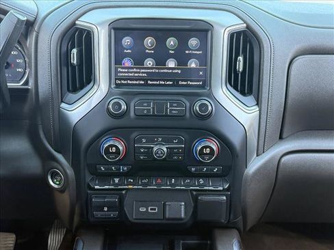 Used 2021 Chevrolet Silverado 2500 LTZ w/ LTZ Plus Package AWD/4WD image 17