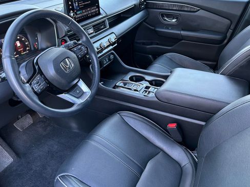 Used 2023 Honda Pilot Elite image 11