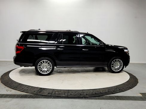 Used 2024 Ford Expedition Max Limited image 8