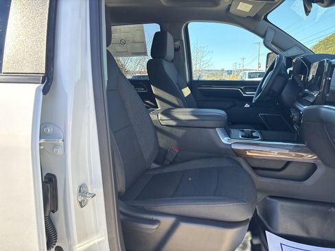 New 2026 Chevrolet Silverado 3500 LT w/ Convenience Package image 26