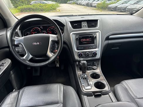 Used 2016 GMC Acadia SLT w/ Open Road Package FWD image 23
