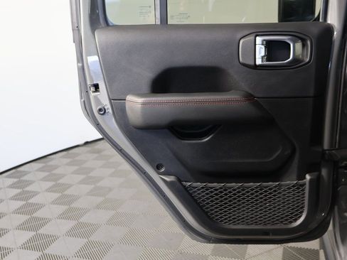 Used 2021 Jeep Wrangler Unlimited Rubicon image 11