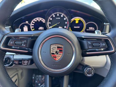 Certified 2023 Porsche Panamera 4 image 36