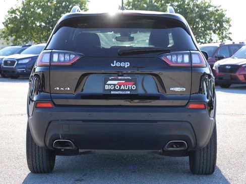 Used 2020 Jeep Cherokee Latitude Plus w/ Cold Weather Group AWD/4WD image 10