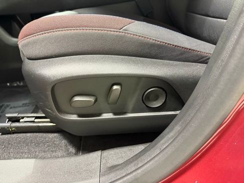 Certified 2025 Chevrolet Equinox RS w/ Safety and Technology Package image 12