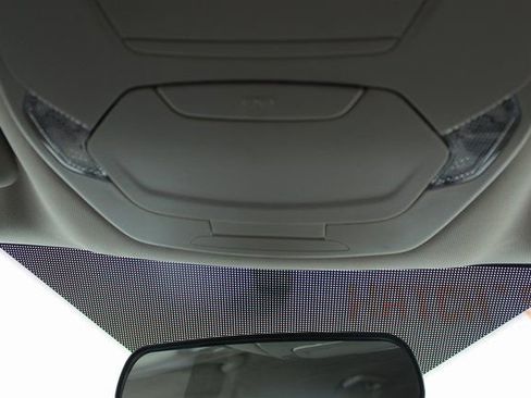 Used 2019 Ford Escape SE image 15