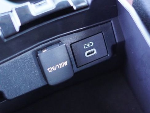 Used 2024 Toyota Corolla SE FWD image 30