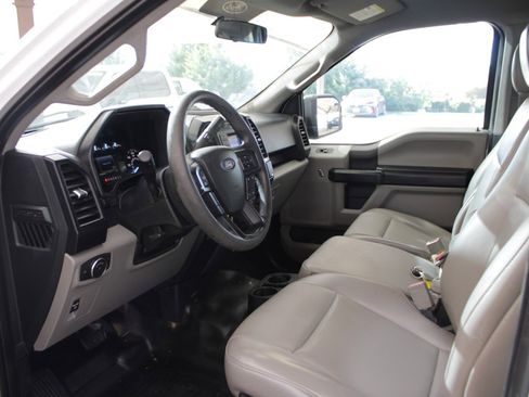 Used 2018 Ford F150 XL w/ Equipment Group 101A Mid image 10