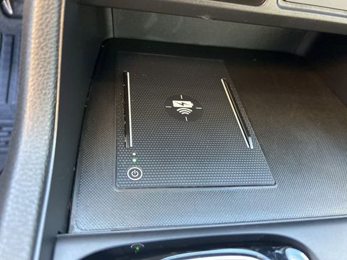 Used 2025 Honda Pilot Touring image 21