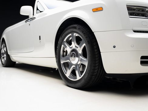 Used 2013 Rolls-Royce Phantom Drophead Coupe RWD image 79