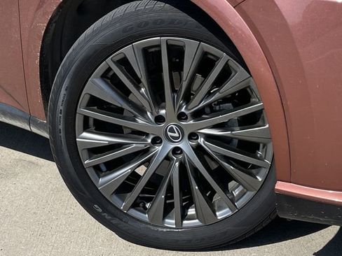 Used 2023 Lexus RX 350 FWD w/ Accessory Package (Z1) image 8