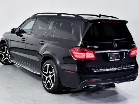Used 2017 Mercedes-Benz GLS 550 4MATIC w/ Driver Assistance Package image 12