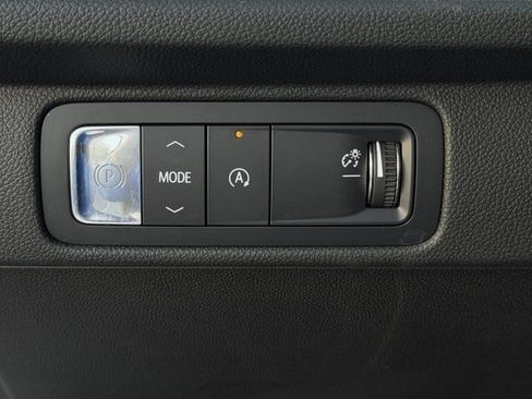 New 2026 Chevrolet Traverse LT w/ Driver Confidence Package FWD image 17