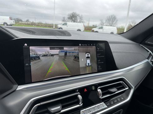 Used 2023 BMW X5 xDrive45e w/ Climate Comfort Package image 30