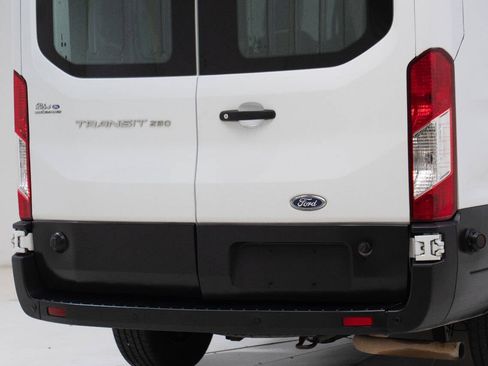 Used 2020 Ford Transit 250 250 3dr SWB Medium Roof Cargo image 13