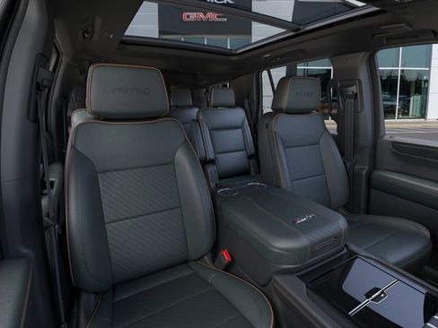 New 2026 GMC Yukon AT4 AWD/4WD image 16