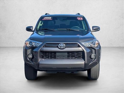 Used 2022 Toyota 4Runner SR5 Premium w/ Moonroof Package RWD image 2