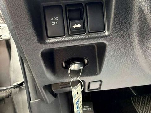 Used 2009 INFINITI G37 4dr x AWD w/ Premium Pkg image 29