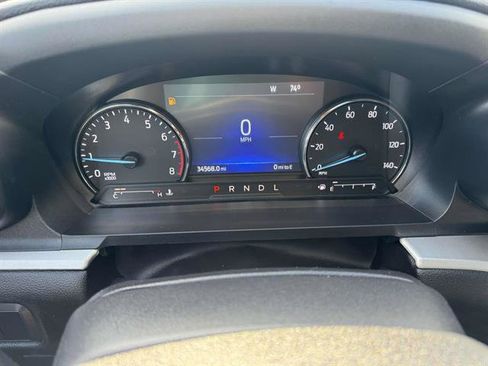 Used 2022 Ford Explorer XLT w/ Equipment Group 202A image 34