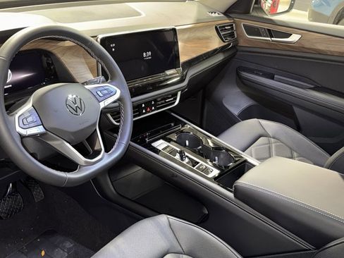 New 2026 Volkswagen Atlas SE image 23