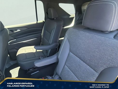 Certified 2026 Chevrolet Traverse LT w/ Driver Confidence Package FWD image 28