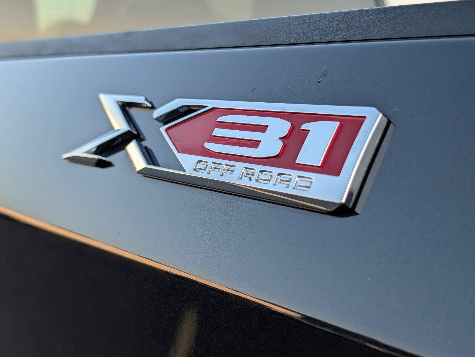 Certified 2023 GMC Sierra 1500 SLT w/ SLT Premium Package AWD/4WD image 35