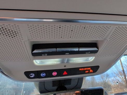 Used 2026 GMC Terrain Denali image 34